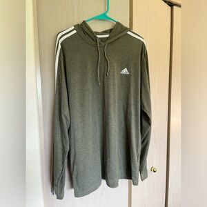 XL Adidas pullover top. NWOT, never worn.